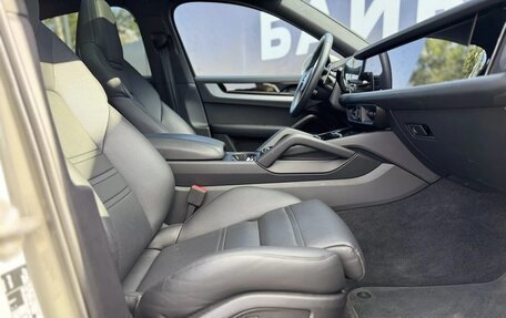 Porsche Cayenne III, 2025 год, 16 890 000 рублей, 16 фотография