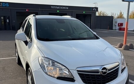 Opel Mokka I, 2014 год, 1 050 000 рублей, 2 фотография