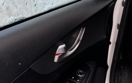 KIA Cerato IV, 2020 год, 1 600 000 рублей, 31 фотография