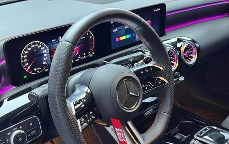 Mercedes-Benz A-Класс, 2023 год, 1 990 000 рублей, 12 фотография
