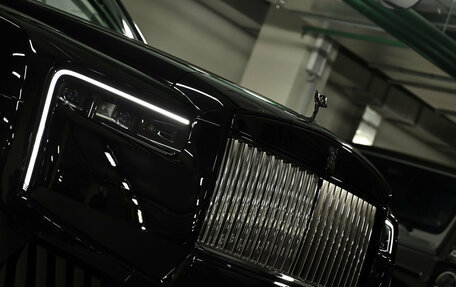Rolls-Royce Cullinan, 2025 год, 63 000 000 рублей, 6 фотография