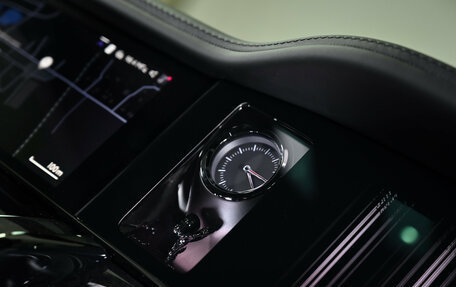 Rolls-Royce Cullinan, 2025 год, 63 000 000 рублей, 35 фотография