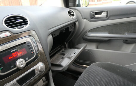 Ford Focus II рестайлинг, 2009 год, 550 000 рублей, 28 фотография