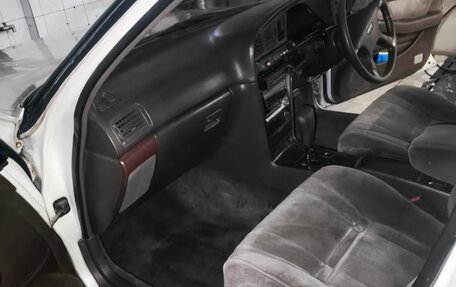 Toyota Cresta, 1991 год, 400 000 рублей, 24 фотография