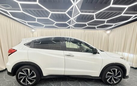 Honda Vezel, 2017 год, 1 899 000 рублей, 7 фотография