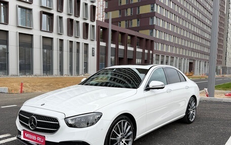 Mercedes-Benz E-Класс, 2021 год, 4 950 000 рублей, 1 фотография