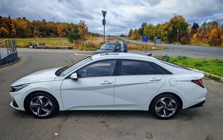 Hyundai Elantra, 2021 год, 2 030 000 рублей, 7 фотография