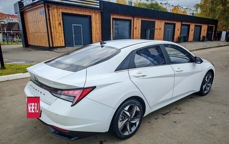 Hyundai Elantra, 2021 год, 2 030 000 рублей, 4 фотография