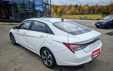 Hyundai Elantra, 2021 год, 2 030 000 рублей, 6 фотография