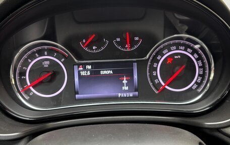 Opel Insignia II рестайлинг, 2014 год, 855 000 рублей, 29 фотография