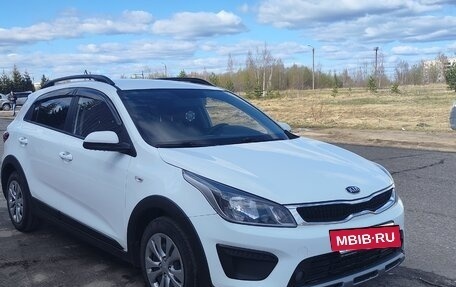 KIA Rio IV, 2018 год, 1 250 000 рублей, 2 фотография