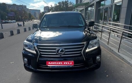 Lexus LX III, 2013 год, 4 650 000 рублей, 15 фотография