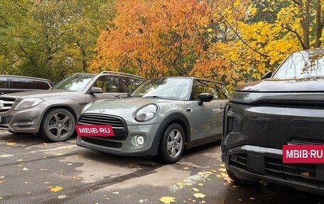 MINI Hatch, 2020 год, 1 850 000 рублей, 2 фотография