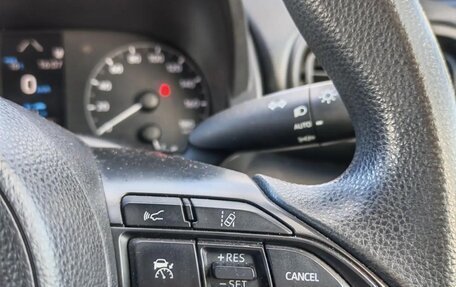 Toyota Yaris, 2021 год, 1 265 000 рублей, 11 фотография