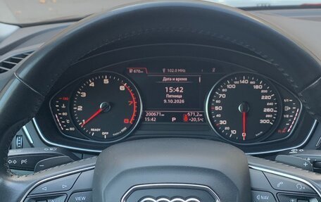 Audi A4, 2017 год, 1 990 000 рублей, 5 фотография