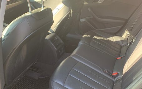 Audi A4, 2017 год, 1 990 000 рублей, 7 фотография