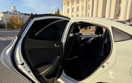 Hyundai Solaris II рестайлинг, 2016 год, 1 255 555 рублей, 8 фотография