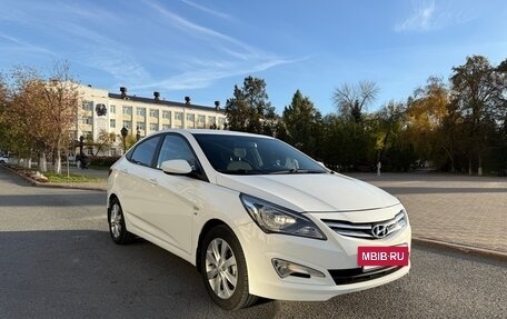 Hyundai Solaris II рестайлинг, 2016 год, 1 255 555 рублей, 3 фотография