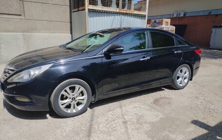 Hyundai Sonata VI, 2010 год, 1 150 000 рублей, 5 фотография