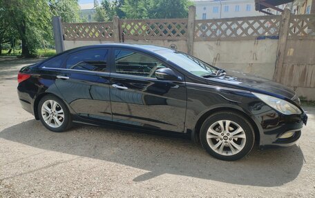 Hyundai Sonata VI, 2010 год, 1 150 000 рублей, 6 фотография