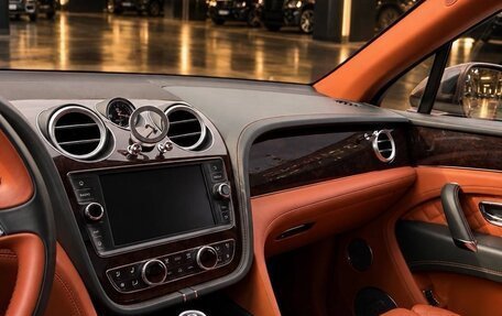 Bentley Bentayga I, 2016 год, 11 500 000 рублей, 6 фотография