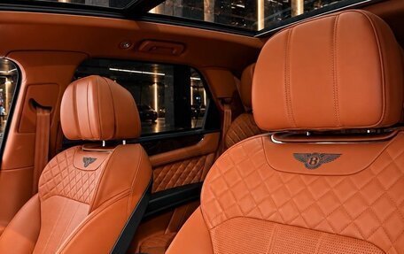 Bentley Bentayga I, 2016 год, 11 500 000 рублей, 7 фотография