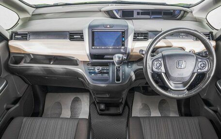 Honda Freed II, 2017 год, 1 639 000 рублей, 9 фотография