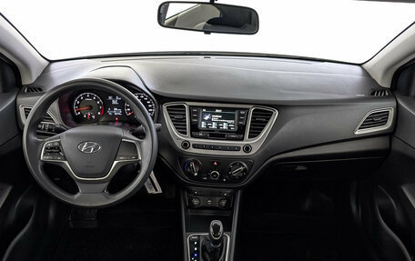 Hyundai Solaris II рестайлинг, 2022 год, 1 570 000 рублей, 14 фотография