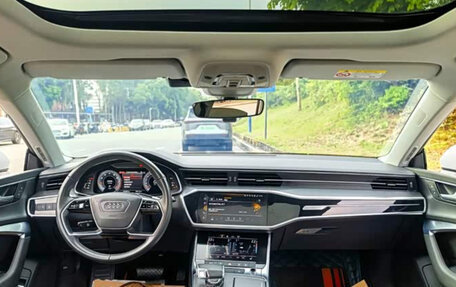 Audi A7, 2022 год, 6 350 000 рублей, 5 фотография