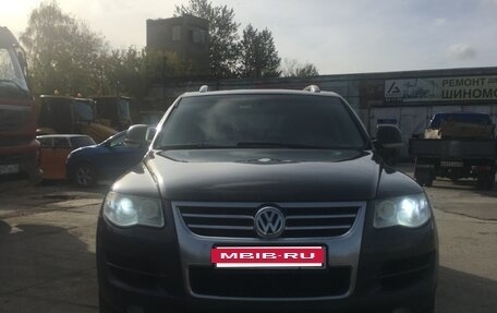 Volkswagen Touareg III, 2007 год, 940 000 рублей, 2 фотография