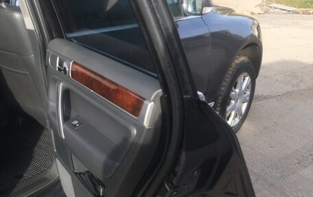 Volkswagen Touareg III, 2007 год, 940 000 рублей, 18 фотография