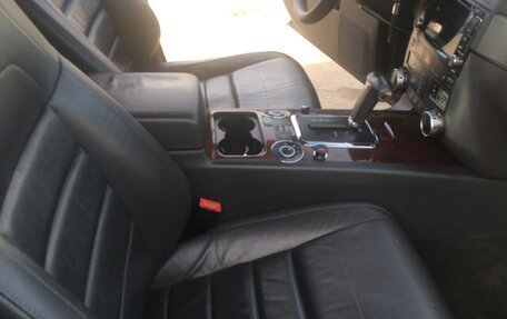 Volkswagen Touareg III, 2007 год, 940 000 рублей, 20 фотография