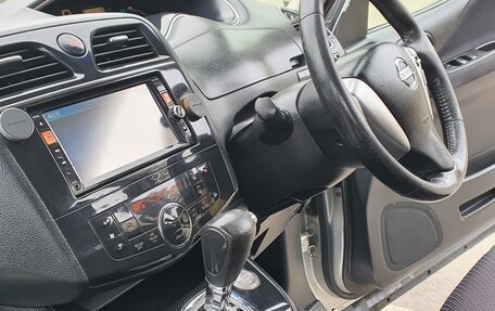 Nissan Serena IV, 2012 год, 1 320 000 рублей, 13 фотография