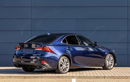 Lexus IS III, 2018 год, 2 595 000 рублей, 6 фотография