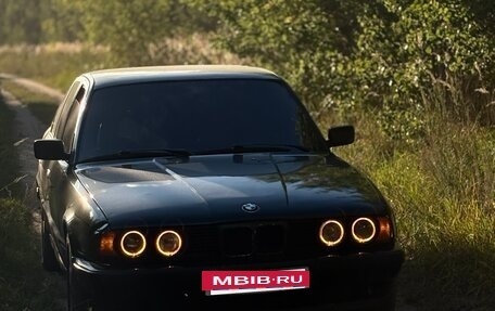 BMW 5 серия, 1991 год, 300 000 рублей, 3 фотография
