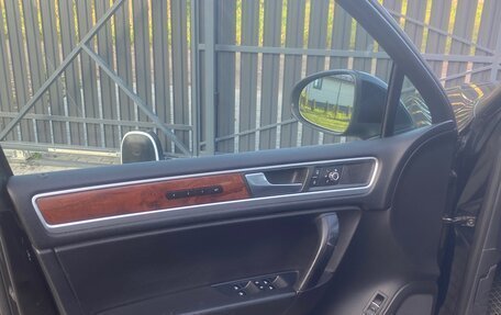 Volkswagen Touareg III, 2013 год, 1 500 000 рублей, 12 фотография