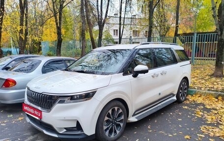 KIA Carnival, 2022 год, 3 800 000 рублей, 3 фотография