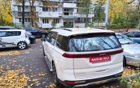KIA Carnival, 2022 год, 3 800 000 рублей, 4 фотография