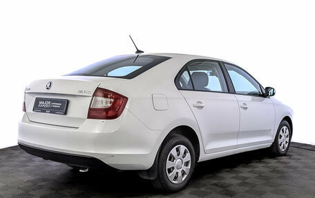 Skoda Rapid I, 2019 год, 900 000 рублей, 5 фотография