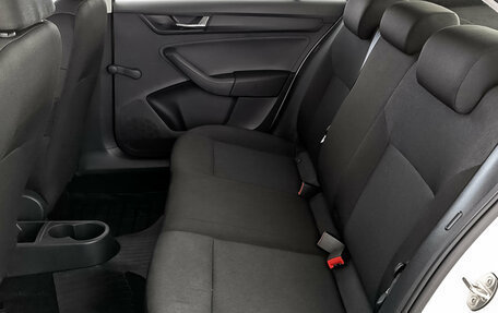 Skoda Rapid I, 2019 год, 900 000 рублей, 17 фотография