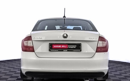 Skoda Rapid I, 2019 год, 900 000 рублей, 6 фотография
