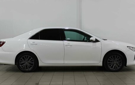 Toyota Camry, 2016 год, 1 990 000 рублей, 4 фотография