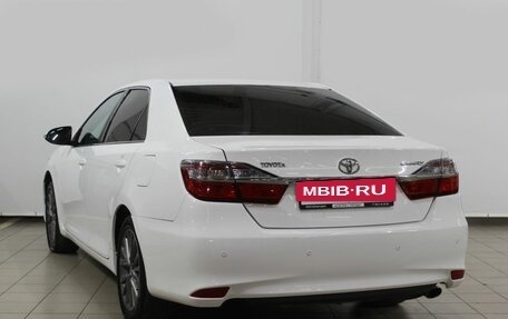 Toyota Camry, 2016 год, 1 990 000 рублей, 8 фотография