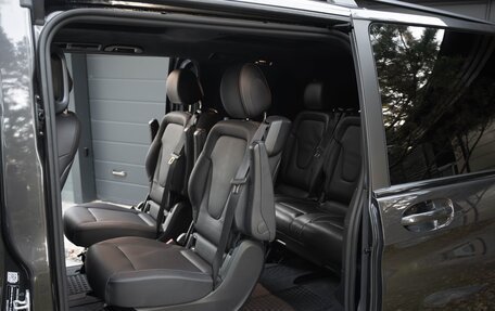 Mercedes-Benz V-Класс, 2021 год, 9 200 000 рублей, 24 фотография