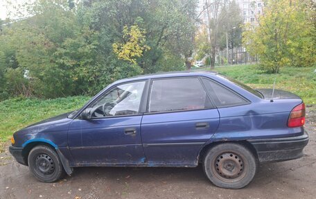 Opel Astra F, 1997 год, 100 000 рублей, 5 фотография