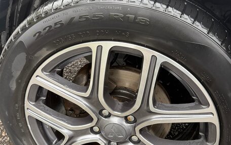 Mitsubishi Outlander III рестайлинг 3, 2016 год, 1 590 000 рублей, 9 фотография