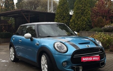 MINI Hatch, 2015 год, 1 950 000 рублей, 11 фотография