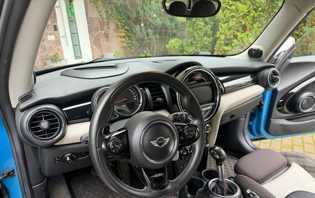 MINI Hatch, 2015 год, 1 950 000 рублей, 21 фотография