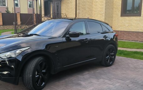 Infiniti QX70, 2014 год, 2 450 000 рублей, 3 фотография