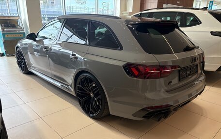 Audi RS 4, 2022 год, 12 800 000 рублей, 2 фотография